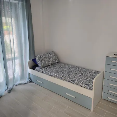 アパート Il Mare Dei Delfini ラディスポリ